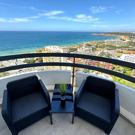 Top Ocean View Apartment - Amazing Sunset - Modern Style - Pool & 200M To Beach Portimao Bagian luar foto