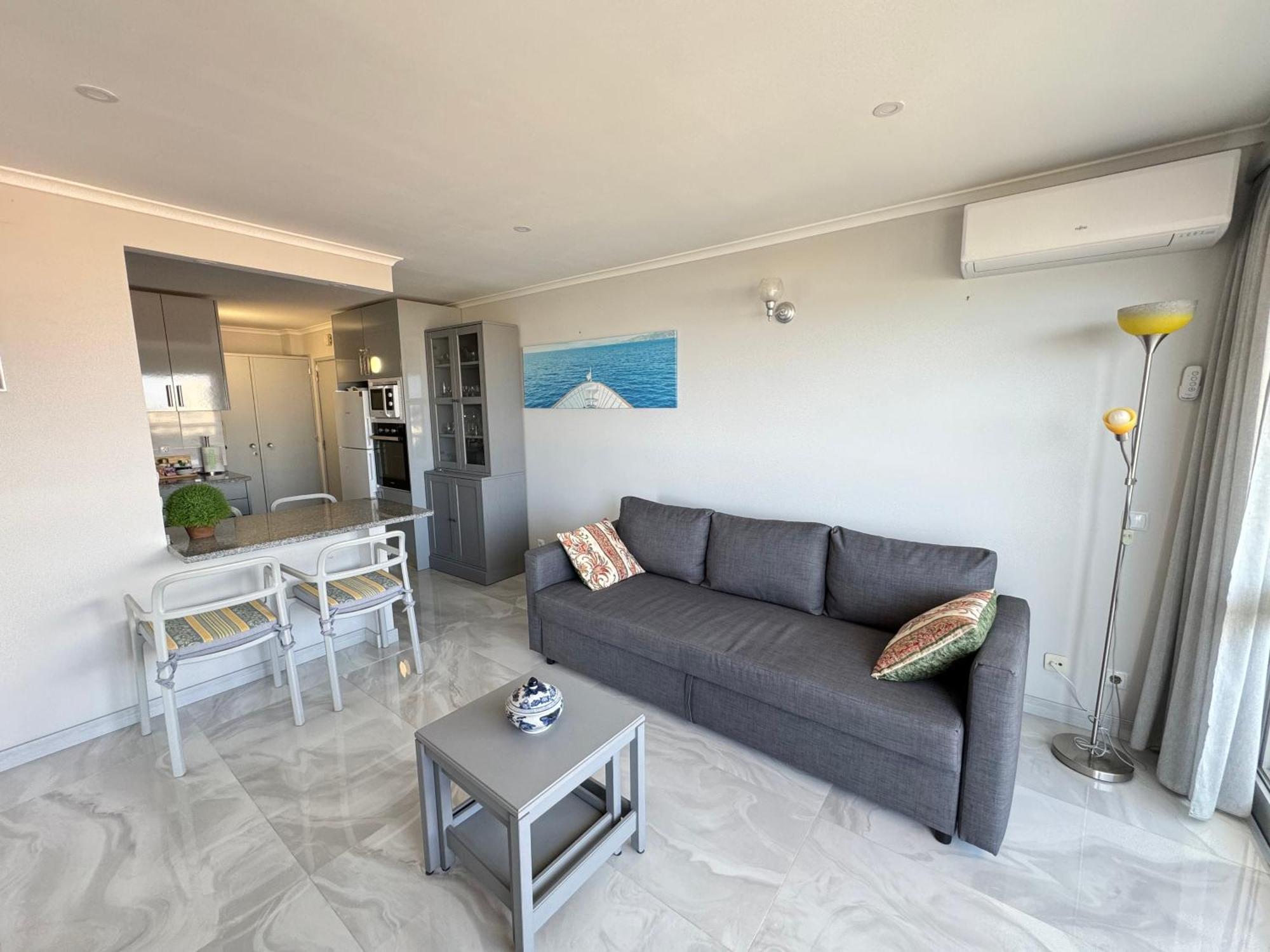 Top Ocean View Apartment - Amazing Sunset - Modern Style - Pool & 200M To Beach Portimao Bagian luar foto